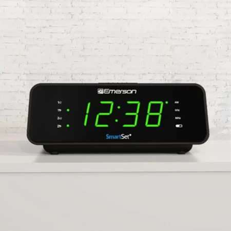 Emerson SmartSet Dual Alarm Clock Radio CKS1900